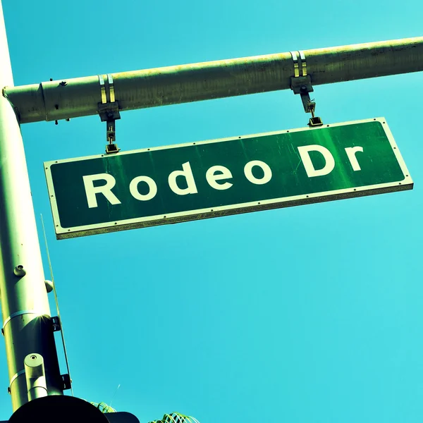 Rodeo drive işareti, Beverly hills, bize — Stok fotoğraf