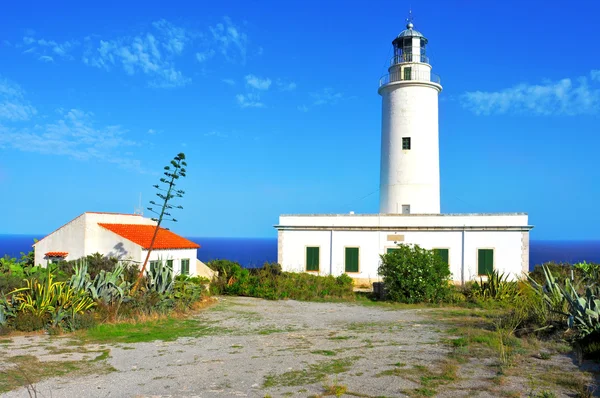 Daleko de la mola v formentera, Baleárské ostrovy, Španělsko — Stock fotografie