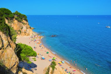 La roca grossa Beach'te calella, İspanya