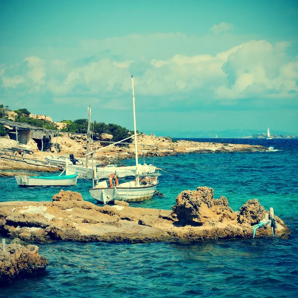 Costa de Punta de Sa Pedrera em Formentera, Ilhas Baleares, Espanha — Fotografia de Stock