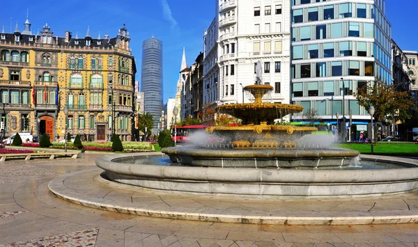Площадь Моюа в Бильбао, Испания — стоковое фото