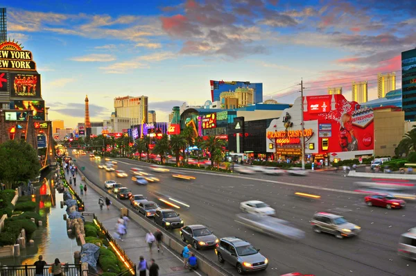 Las Vegas Strip au coucher du soleil, Las Vegas, États-Unis — Photo