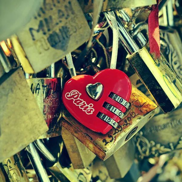 Miłość w Paryżu, Francja — Zdjęcie stockowe
