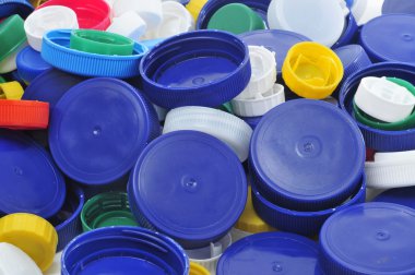 plastik vidalı kapakları