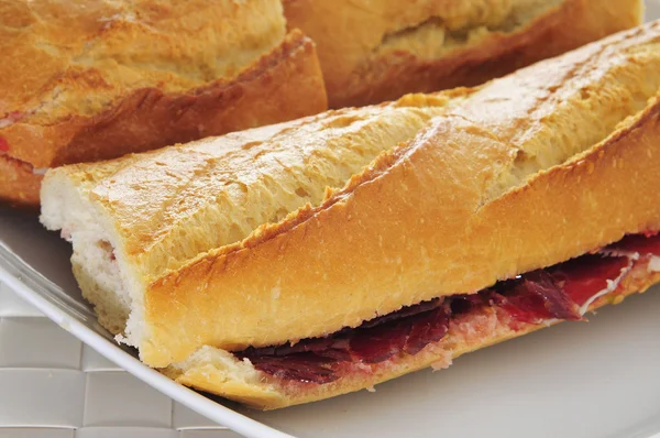 Spanish serrano ham sandwich — Stockfoto