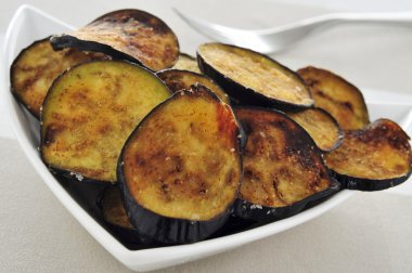 Patlıcan cips
