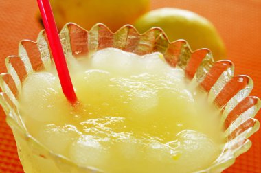 İspanyol granizado de limon, yarı tatlı dondurulmuş Kenneth'in ile yapılmış.