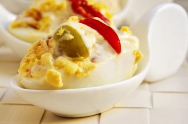 İspanyol yumurta dolması