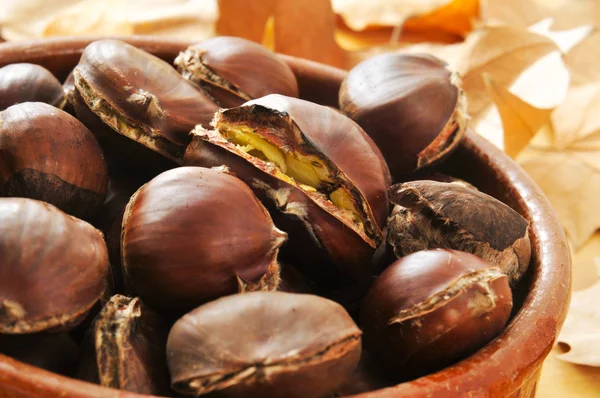 Roasted chestnuts — Stock Photo, Image