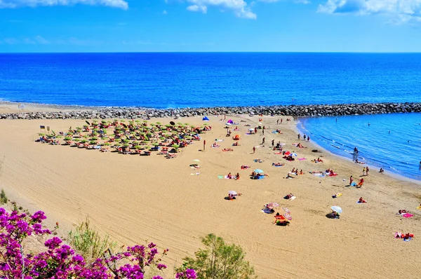 Playa del Inglés strandjától, gran Canaria szigetén, maspalomas, Spanyolország — Stock Fotó