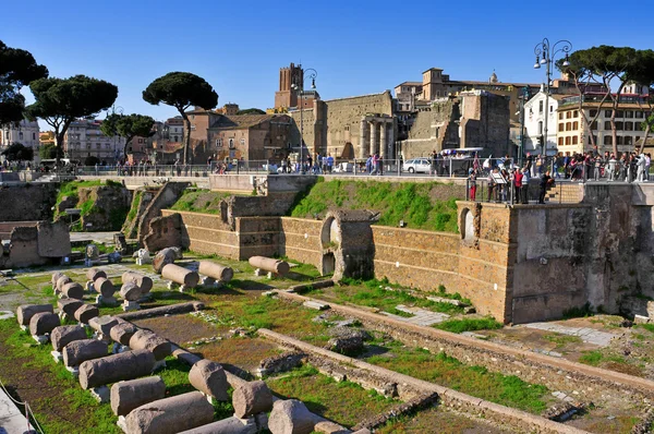 Fórum romano em Roma, itália — Fotografia de Stock