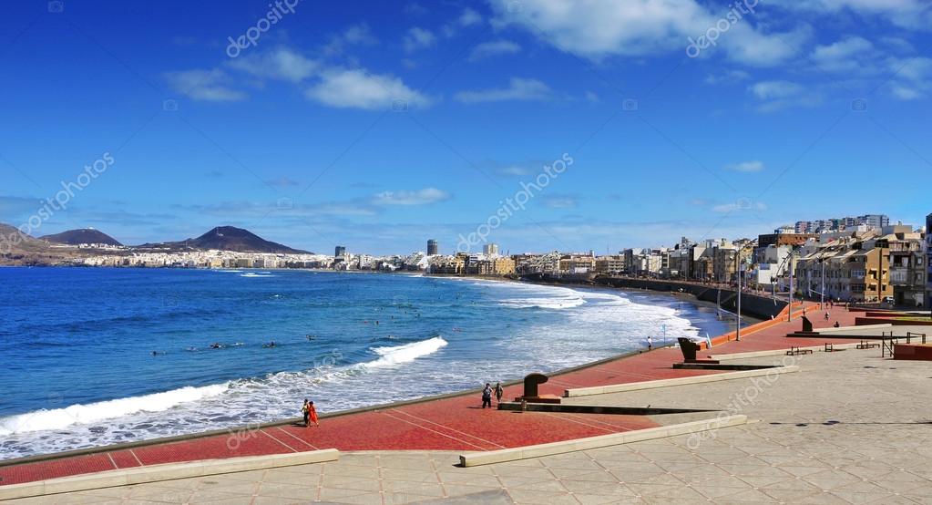 Playa de Canteras en Las Palmas, Gran Canaria, fotografía de stock © nito103 #40376605 Depositphotos