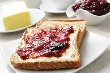kahve ve tost ile tereyağı ve reçel