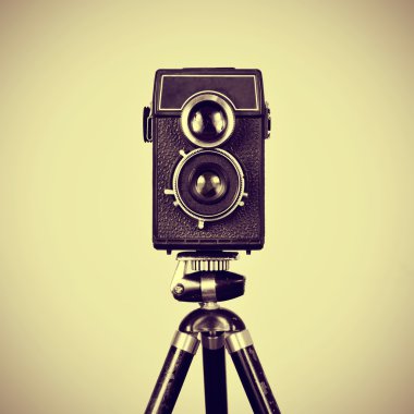 eski kamera bir tripod
