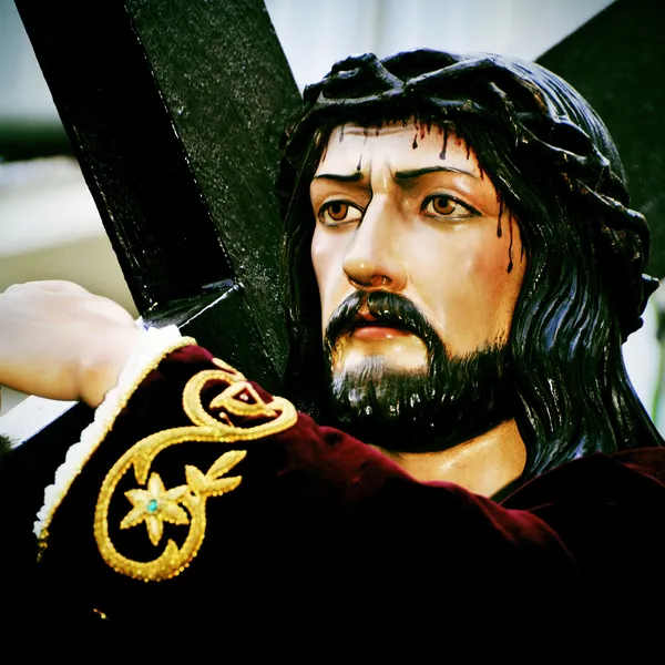 Jezus Christus die het Heilige Kruis draagt — Stockfoto