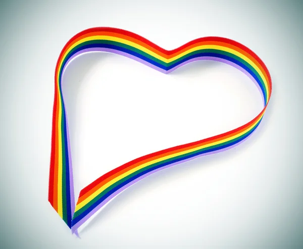 Heart-shaped rainbow ribbon — Stock Photo, Image