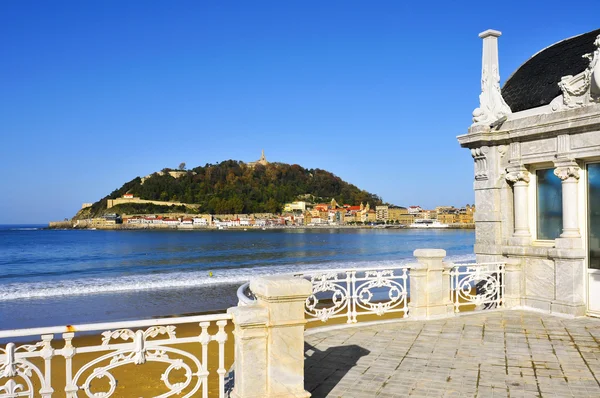 Plaża La Concha w San Sebastian, Hiszpania — Zdjęcie stockowe