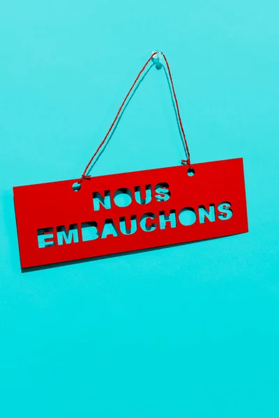 Red Paper Sign Text Hiring Written French Cut Out Hanging — 图库照片