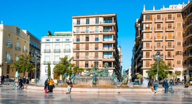 Valencia, İspanya - 18 Ocak 2022: Valencia, İspanya 'daki Placa de la Verge Meydanı manzarası