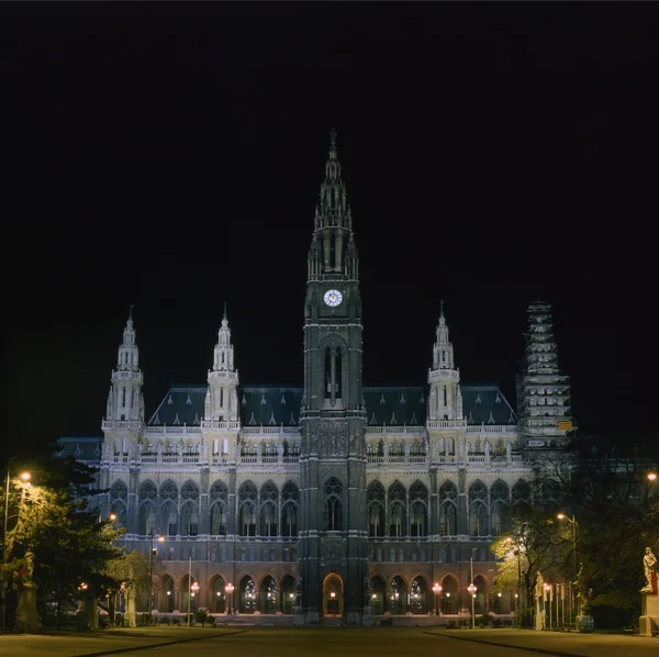 维也纳市政厅 — 图库照片