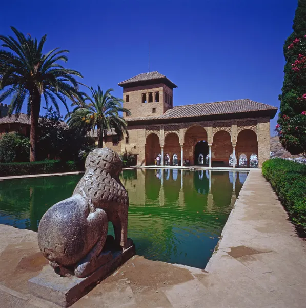 Alhambra — Stockfoto