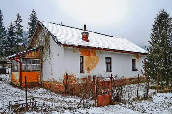 Maison Abandonnée Dans Village Forêt — Photo