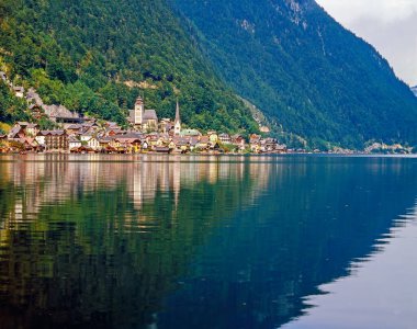 Hallstatt Gölü Avusturya ile