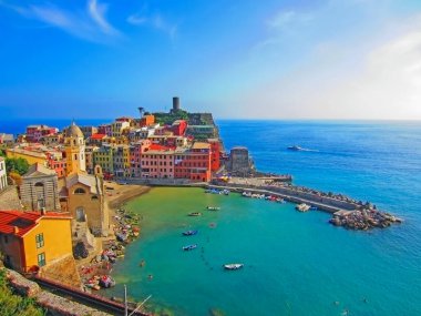 Vernazza  on Italian coast in Liguria                               