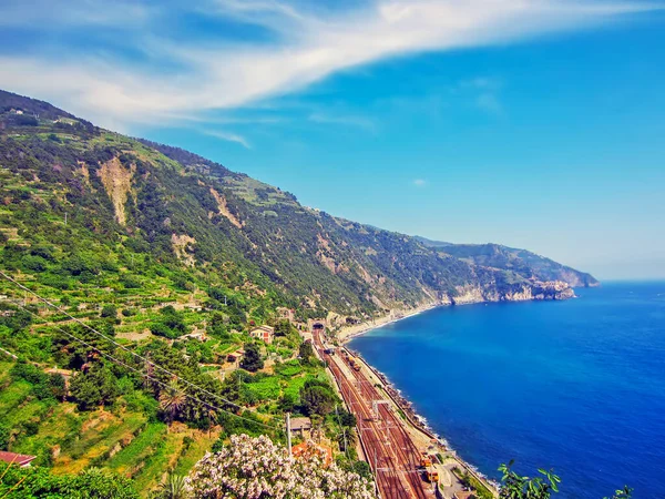 Railroad Station Langs Italiaanse Kust — Stockfoto