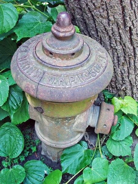 Starý Vinný Hydrant Vody — Stock fotografie