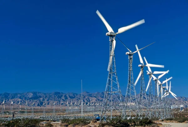 Електрогенератори Вітру Пустелі Каліфорнії — стокове фото