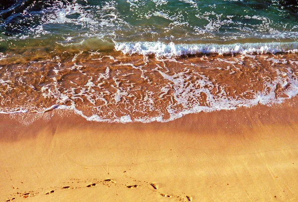 Sandstrand Med Foten Utskrifter Kalifornien — Stockfoto