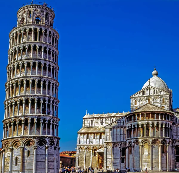 Leaning tower Pisa, İtalya