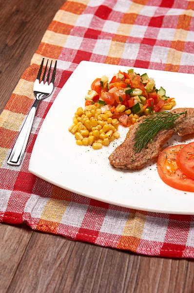 Fleisch und Gemüse — Stockfoto