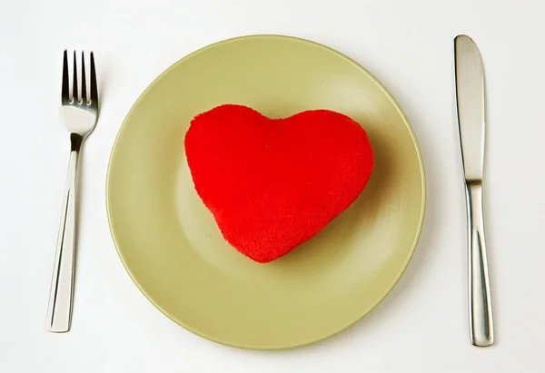 Corazón en un plato —  Fotos de Stock