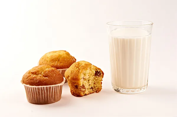 Cupcake e latte — Foto Stock