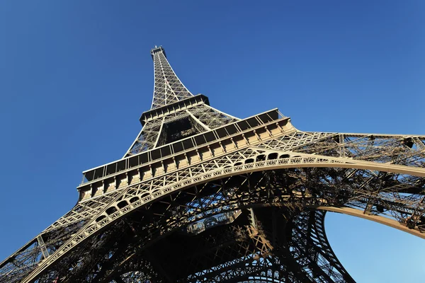 Parte da famosa Torre Eiffel — Fotografia de Stock