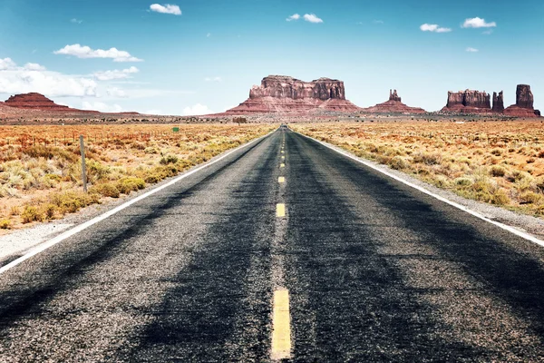 Long road — Stock Photo, Image