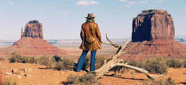 Panoramisch cowgirl — Stockfoto