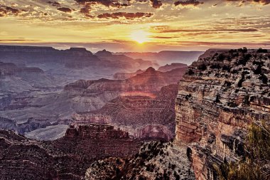 sunrise adlı ünlü grand canyon