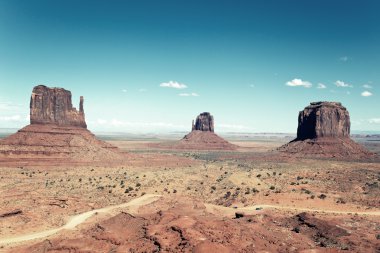 monument valley ünlü peyzaj