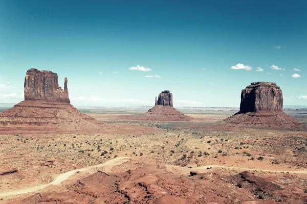 Det berömda landskapet i monument valley — Stockfoto