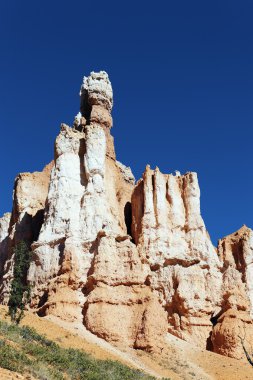 bryce canyon taşlara ünlü Hudu