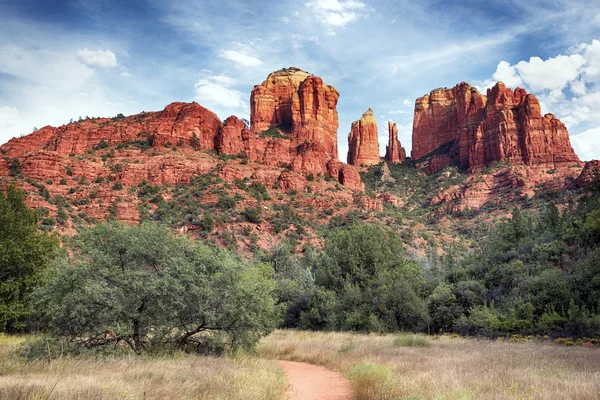 Знаменитый Cathedral Rock — стоковое фото