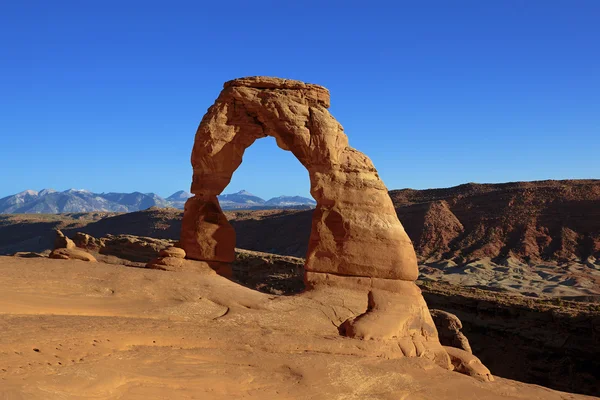 Vue horizontale de Delicate Arch — Photo