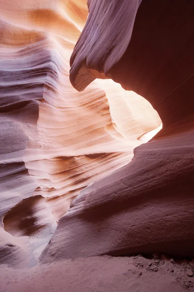 No famoso Antelope Canyon — Fotografia de Stock