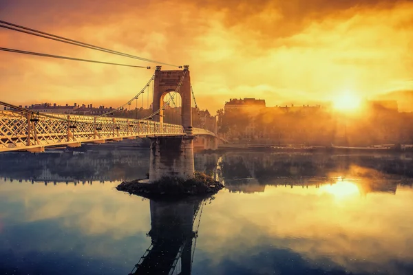 Sunrise στις πεζογέφυρα — Φωτογραφία Αρχείου