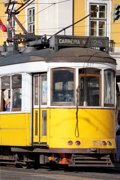 Sarı tramvay — Stok fotoğraf