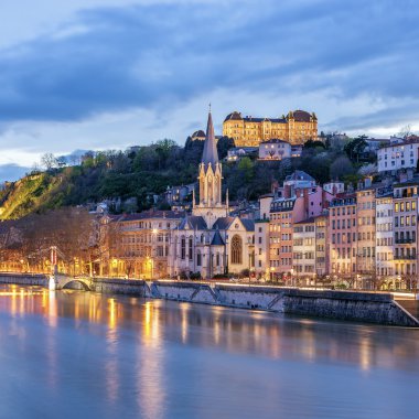 nehir saone gece, lyon görünümünü