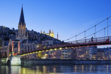 Kilisenin Lyon ünlü görünümü